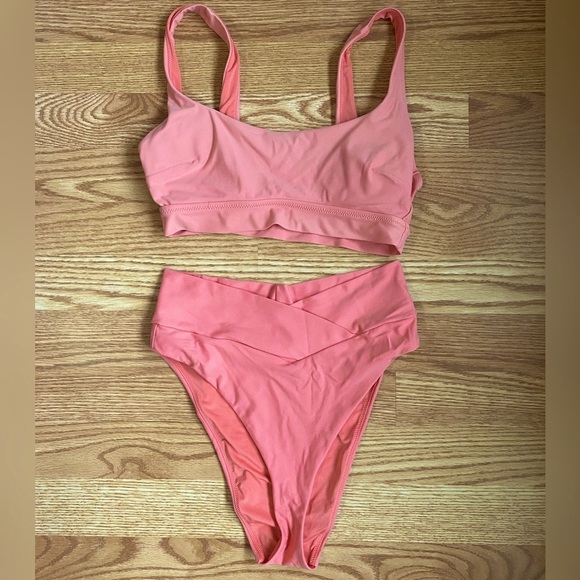 Aerie Bikini set - Picture 3 of 8